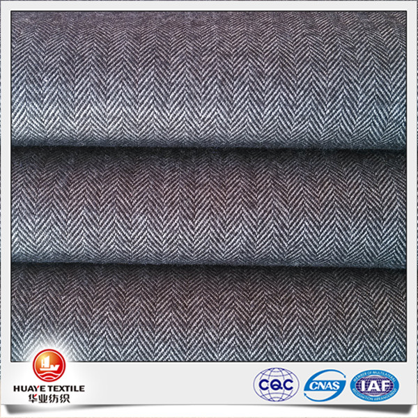 Yarn dyed spandex herringbone fabric